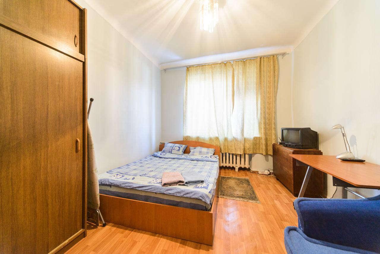 Квартира По Адресу Ул. Черняховского 12 Kiev Extérieur photo